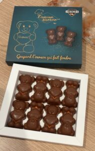 Gaspard l’ourson – Coffret de 8 oursons chocolat et guimauve